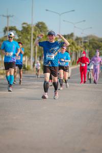 BIB: 6129
                            <button type="button" onclick="openModal(3257031)" class="btn btn-primary btn-sm float-right btn-popup" data-toggle="modal" data-target=".modal-high-quality">
                        <i class="fas fa-shopping-cart"></i> Add to Cart
                    </button>
                                            <button type="button" onclick="isThisMe(3257031, true)" class="btn btn-success btn-sm float-right btn-popup btn-isme hidden" data-toggle="tooltip" data-placement="bottom" title="นี่คือรูปของคุณใช่ไหม คลิกที่นี่เพื่อเอาเข้าอัลบั้ม">
                        <i class="fas fa-plus"></i> Add to album
                    </button>
                    <button type="button" onclick="isThisMe(3257031, false)" class="btn btn-warning btn-sm float-right btn-popup btn-isnotme hidden">
                        <i class="fas fa-ban"></i> Remove from album
                    </button>